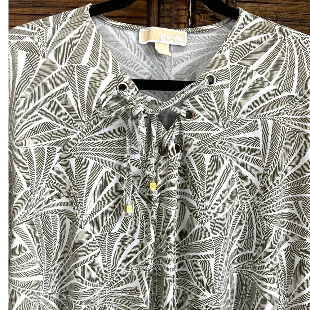 Michael Kors Women Small Top Lace Up V-Neck Green White Palm Fan Geometric Print - Picture 3 of 5